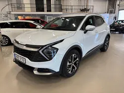 Vit Begagnad 2022 Kia Sportage SUV | 329 000 kr (Marknadspris)