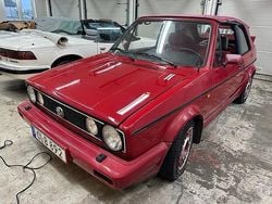 Röd Begagnad 1990 VW Golf Cabriolet Cab | 119 000 kr