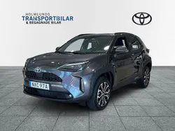 Mörkgrå Begagnad 2023 Toyota Yaris Cross Active SUV | 289 900 kr
