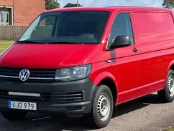 Röd Begagnad 2016 VW T6 Van | 124 900 kr (Dyr)