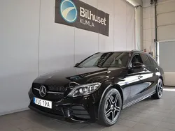Svart Begagnad 2021 Mercedes C300e AMG Kombi | 299 000 kr (Bra pris)