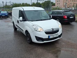 Vit Begagnad 2015 Opel Combo Minibuss | 34 900 kr