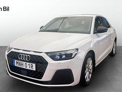 Vit Begagnad 2022 Audi A1 Sportback Proline Halvkombi | 229 000 kr (Marknadspris)