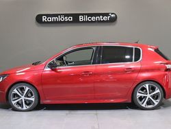 Ljusröd Begagnad 2016 Peugeot 308 GT Halvkombi | 149 900 kr (Dyr)