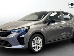Grå (grey) Ny 2024 Renault Clio V Evolution Halvkombi | 236 800 kr (Marknadspris)