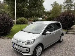 Silver Begagnad 2014 VW up! Halvkombi | 68 000 kr (Marknadspris)