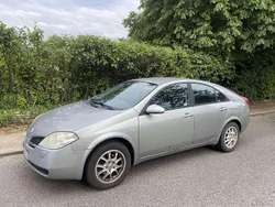 Silver Begagnad 2004 Nissan Primera Halvkombi | 9 900 kr (Marknadspris)