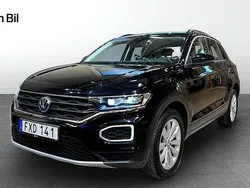 Svart (deep black pearl) Begagnad 2018 VW T-Roc Style SUV | 174 900 kr (Lite dyr)