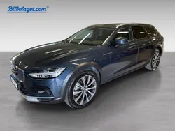 Blå Begagnad 2024 Volvo V90 CC Ultimate Kombi | 529 500 kr (Marknadspris)