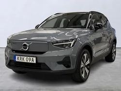 Grå Begagnad 2022 Volvo XC40 Core SUV | 379 900 kr