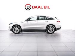 Vit Begagnad 2021 Mercedes EQC400 SUV | 304 700 kr (Marknadspris)