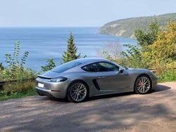Silver Begagnad 2018 Porsche 718 Cayman Sportkupé | 760 000 kr