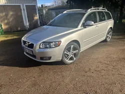 Grå Begagnad 2012 Volvo V50 Momentum Kombi | 125 000 kr