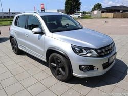 Grå samma som bilen Begagnad 2013 VW Tiguan SUV | 119 900 kr (Bra pris)