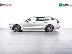 Vit Begagnad 2021 Volvo V60 Kombi | 318 700 kr (Bra pris)