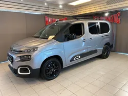 Grå Begagnad 2022 Citroën Berlingo Shine Minibuss | 309 000 kr
