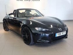 Svart Begagnad 2017 Mazda MX5 Optimum Cab | 249 900 kr (Marknadspris)