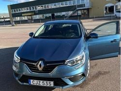 Blå Begagnad 2020 Renault Mégane IV Halvkombi | 114 985 kr (Marknadspris)