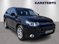 Svart Begagnad 2014 Mitsubishi Outlander SUV | 114 700 kr (Superpris)