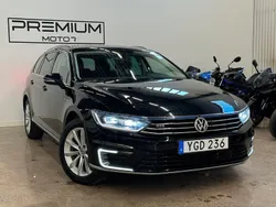 Svart Begagnad 2016 VW Passat GTE Kombi | 154 900 kr (Marknadspris)