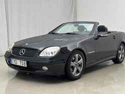 Svart Begagnad 2003 Mercedes SLK200 Cab | 59 000 kr (Bra pris)