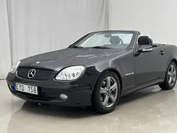 Svart Begagnad 2003 Mercedes SLK200 Cab | 59 000 kr (Marknadspris)
