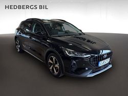 Svart Begagnad 2022 Ford Focus Active Halvkombi | 229 800 kr (Lite dyr)