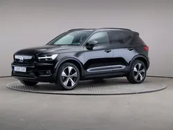 Svart Begagnad 2022 Volvo XC40 Pro SUV | 309 000 kr