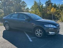Grå Begagnad 2009 Ford Mondeo Titanium Halvkombi | 30 000 kr (Superpris)
