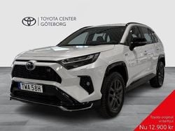 Vit Begagnad 2024 Toyota RAV4 Sport SUV | 524 900 kr (Bra pris)