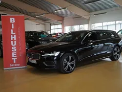 Svart Begagnad 2021 Volvo V60 Inscription Kombi | 339 000 kr (Marknadspris)