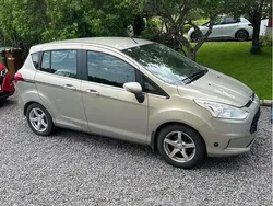 Grå Begagnad 2013 Ford B-MAX Titanium Minibuss | 45 000 kr (Superpris)
