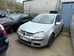 Silver Begagnad 2006 VW Golf V Trendline Halvkombi | 4 000 kr