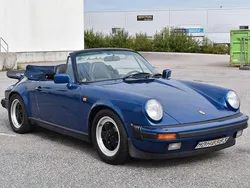 Mörkblå Begagnad 1984 Porsche 911 Carrera Cab | 579 900 kr