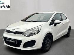 Vit Begagnad 2011 Kia Rio Halvkombi | 56 999 kr (Lite dyr)