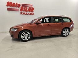 Röd Begagnad 2011 Volvo V50 Momentum Kombi | 24 900 kr (Bra pris)