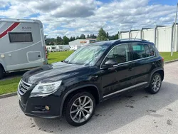 Svart Begagnad 2010 VW Tiguan Sportline SUV | 68 000 kr