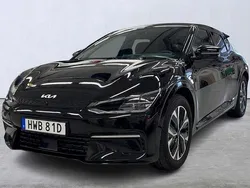 Svart Begagnad 2022 Kia EV6 SUV | 399 900 kr