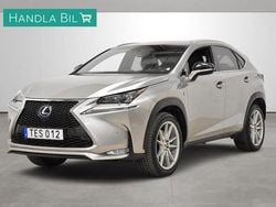 Ljusgrå Begagnad 2014 Lexus NX300h Sport Line SUV | 228 700 kr (Marknadspris)