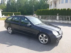Svart Begagnad 2005 Mercedes C180 Sport Edition Kombi | 23 800 kr (Lite dyr)