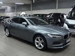 Grå Begagnad 2017 Volvo S90 Momentum Sedan | 239 900 kr (Lite dyr)