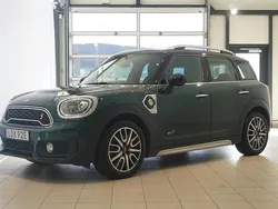 Grön Begagnad 2019 Mini John Cooper Works Countryman SUV | 229 800 kr