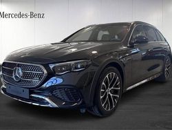 Grå Begagnad 2025 Mercedes E300 Kombi | 739 900 kr