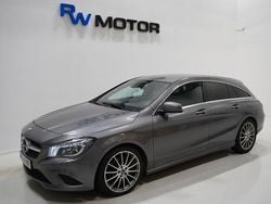 Mörkgrå Begagnad 2015 Mercedes CLA200 Shooting Brake Kombi | 143 900 kr (Bra pris)