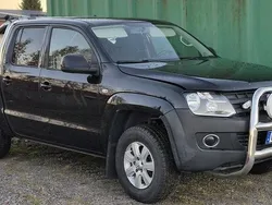 Svart Begagnad 2011 VW Amarok Highline Pickup | 50 000 kr
