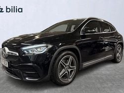 Svart Begagnad 2020 Mercedes GLA200 AMG SUV | 299 000 kr (Marknadspris)