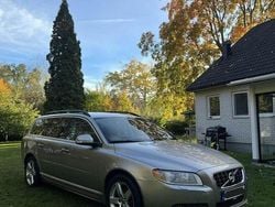 Brun i mycket fint skick Begagnad 2011 Volvo V70 Kombi | 61 900 kr (Bra pris)