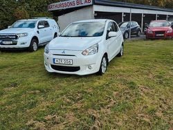 Vit Begagnad 2015 Mitsubishi Space Star Kombi | 98 000 kr (Marknadspris)