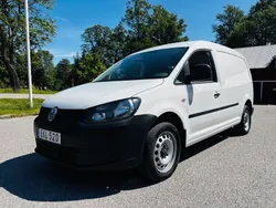 Vit Begagnad 2015 VW Caddy Maxi Minibuss | 99 900 kr (Marknadspris)