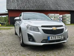 Grå Begagnad 2014 Chevrolet Cruze Halvkombi | 20 000 kr (Superpris)